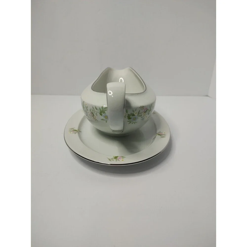 Johann Haviland Bavaria FOREVER SPRING Gravy Boat Attached Under Plate - 9”
